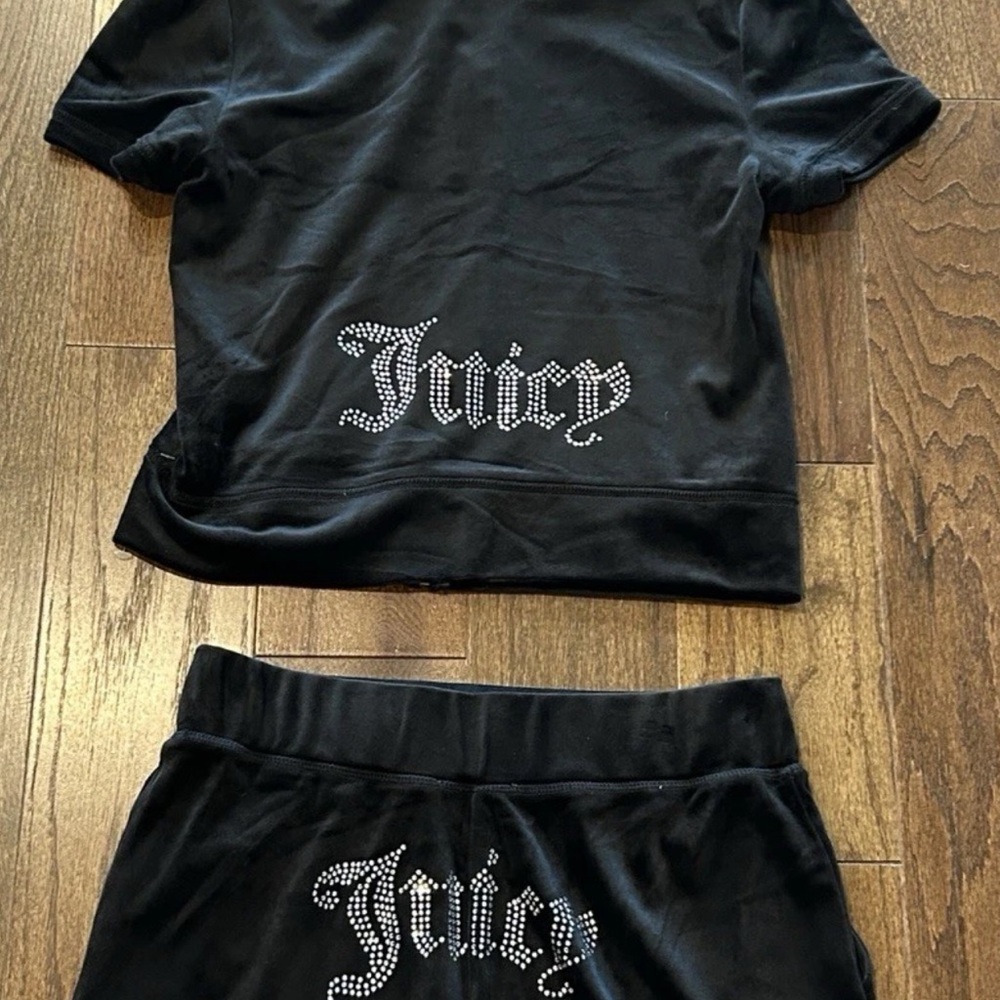 Juicy Couture NWT! Soft Cozy Velour Hoodie & Shorts Tracksuit Liquorice Black L